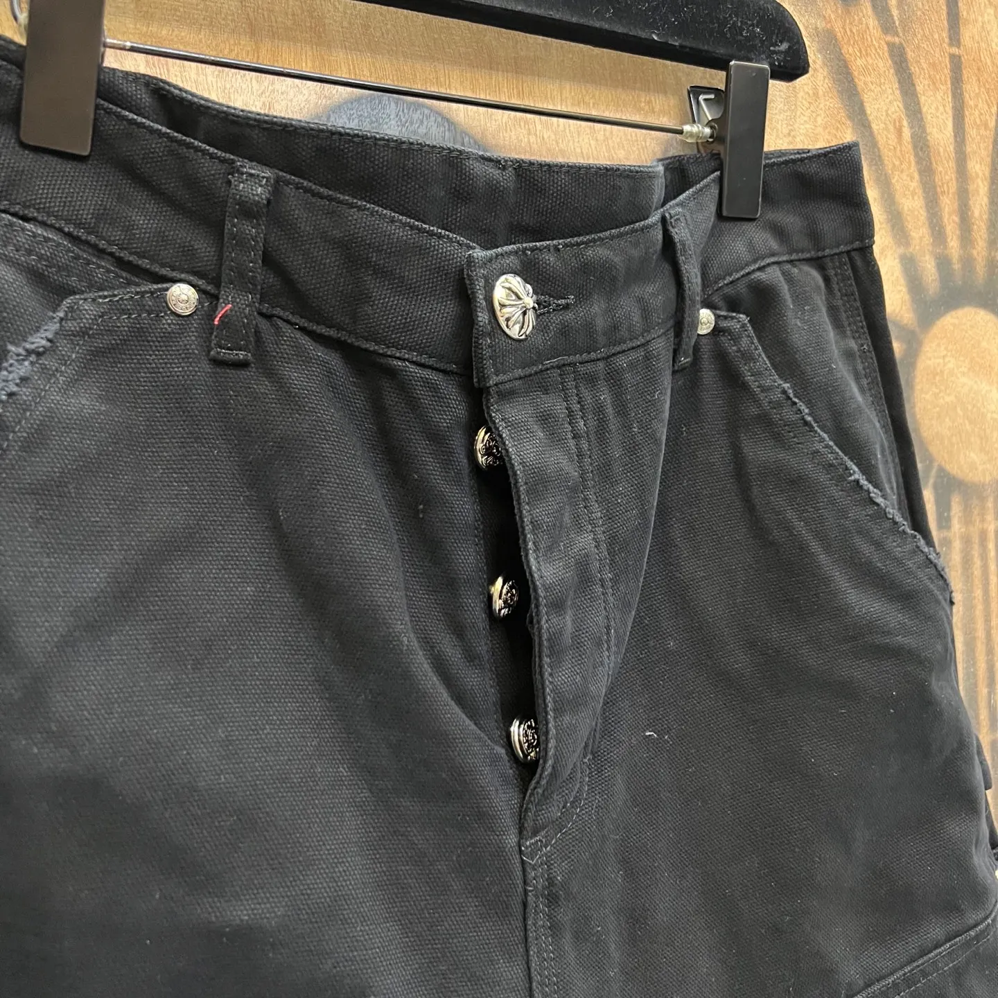 P520 chrome hearts limited series new city limited jeans Chrome Hearts city limited denim shorts vintage levis American made 501 505 517 base version remake Levis American made 501 base version imported sheepskin 925 silver remake Customers provide waist and pants length or height and weight. The studio will select the most suitable base version for you to remake. There are many people doing remakes in the market. Don’t belittle or comment. The difference is visible to the naked eye. See and compare for yourself #CHROME HEARTS Unisex style